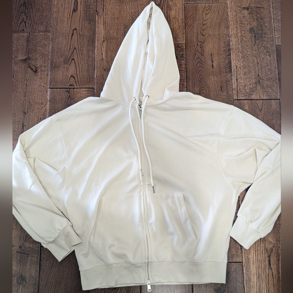 Davi & Dani Jacket - Picture 1 of 4